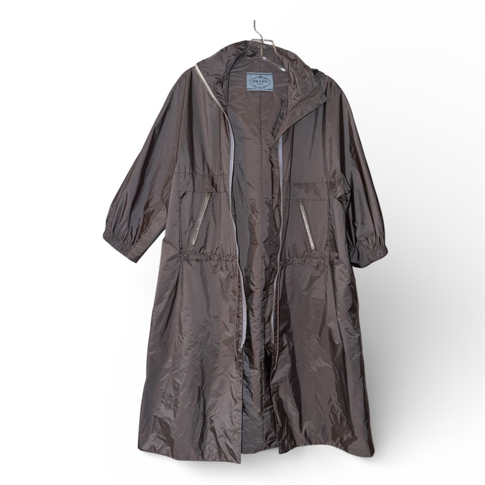 PRADA Re-Nylon 2020s Gray Raincoat Zipper Details Technical Gorpcore Sz 40/US 4